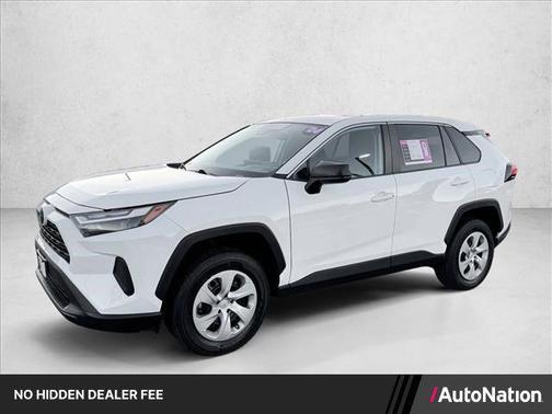 Ice Cap 2024 Toyota RAV4 LE