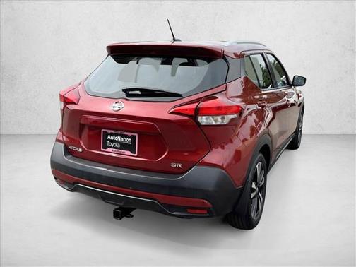 2019 Nissan Kicks SR