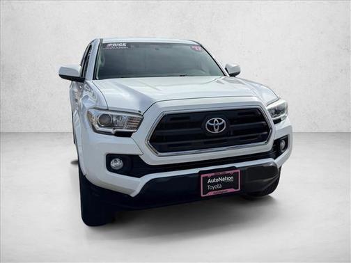 2017 Toyota Tacoma SR5