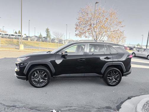 2024 Toyota RAV4 Adventure
