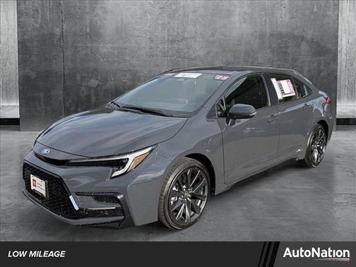 2025 Toyota Corolla Hybrid SE