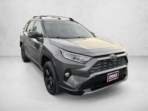 2021 Toyota RAV4 Hybrid SE