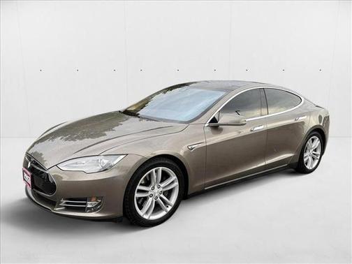 2015 Tesla Model S 85D