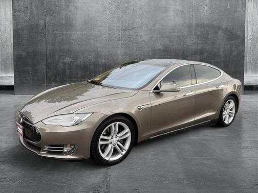 2015 Tesla Model S 85D