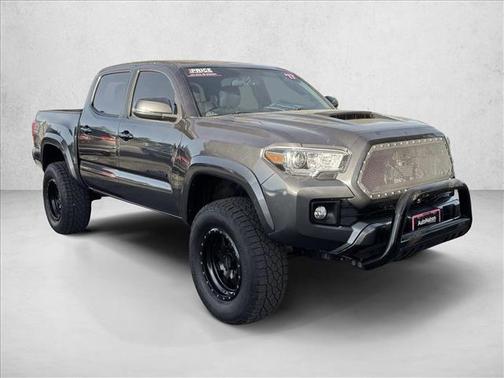 2017 Toyota Tacoma TRD Sport