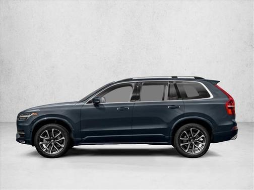 2019 Volvo XC90 T6 Momentum