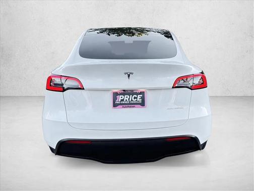 2023 Tesla Model Y Long Range Dual Motor All-Wheel Drive