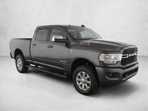 Granite Crystal Metallic Clearcoat 2022 RAM 2500 Laramie Crew Cab 4x4 6'4' Box