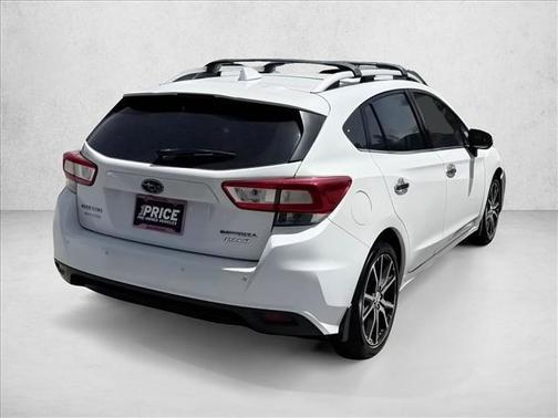 Crystal White Pearl 2017 Subaru Impreza 2.0i Limited