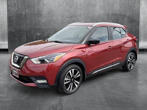 2019 Nissan Kicks SR