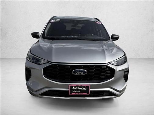 Iconic Silver Metallic 2024 Ford Escape ST-Line