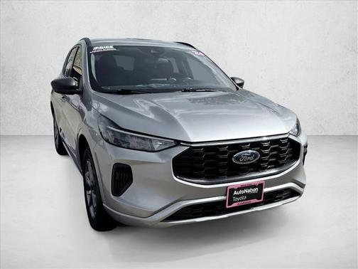 Iconic Silver Metallic 2024 Ford Escape ST-Line