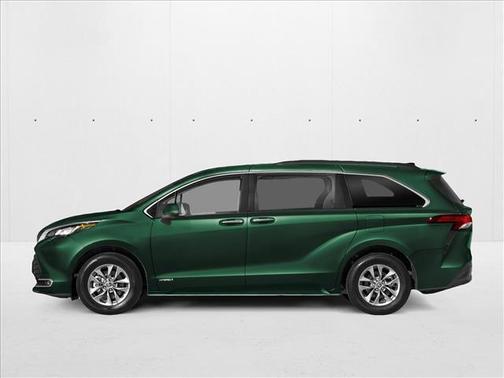 2025 Toyota Sienna XLE 7 Passenger