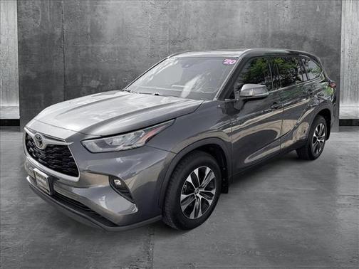 2020 Toyota Highlander XLE