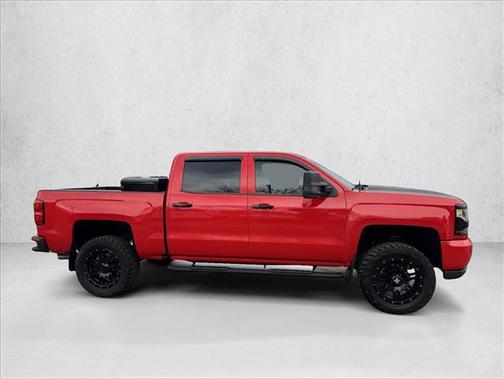 2018 Chevrolet Silverado 1500 2LT