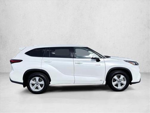 2021 Toyota Highlander Hybrid LE