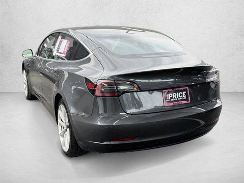 Silver/Gray 2018 Tesla Model 3 Long Range