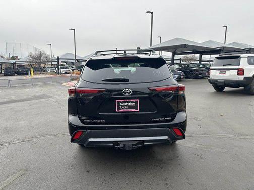 2026 Toyota Highlander Limited