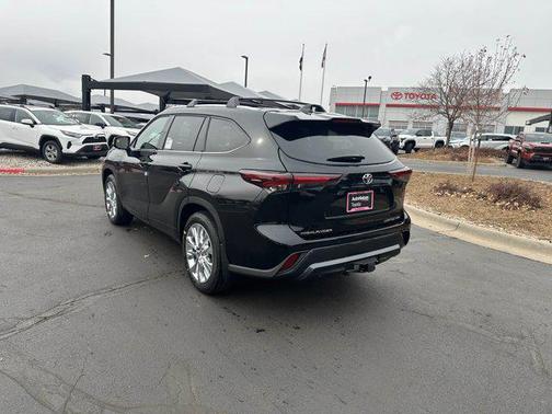 2026 Toyota Highlander Limited