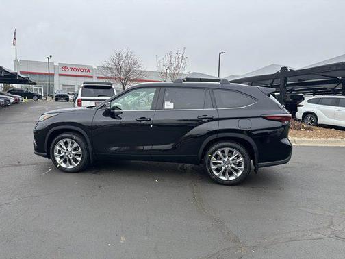 2026 Toyota Highlander Limited