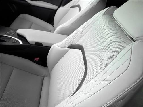 2024 Lexus UX 250h F Sport