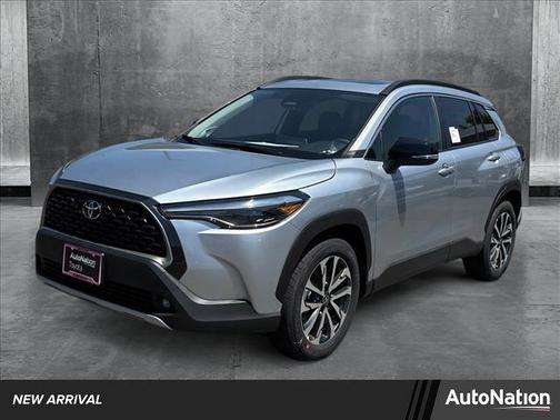 2025 Toyota Corolla Cross XLE