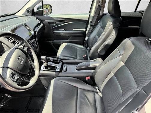 Modern Steel Metallic 2019 Honda Ridgeline RTL-E