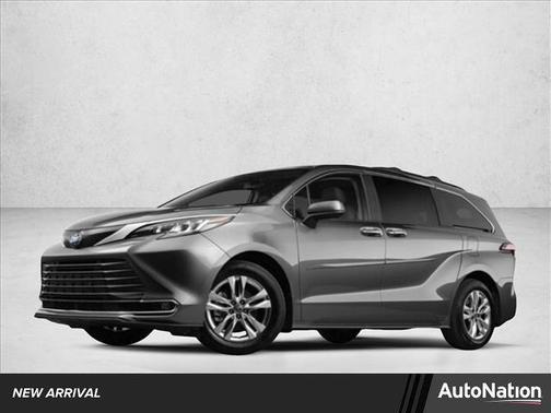 2022 Toyota Sienna XLE