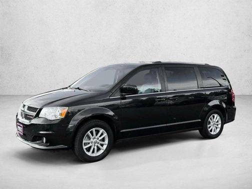 Black Onyx Crystal Pearlcoat 2019 Dodge Grand Caravan SXT