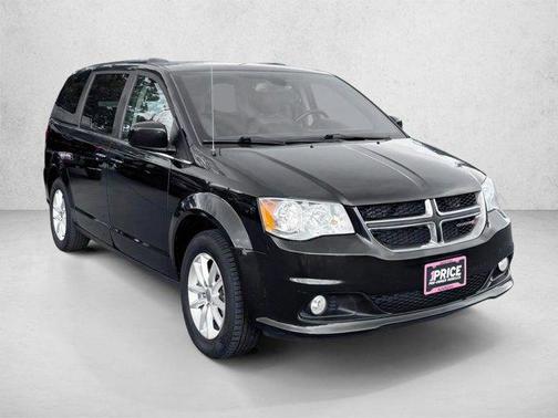 Black Onyx Crystal Pearlcoat 2019 Dodge Grand Caravan SXT