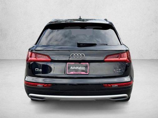 Mythos Black Metallic 2018 Audi Q5 2.0T Tech Premium