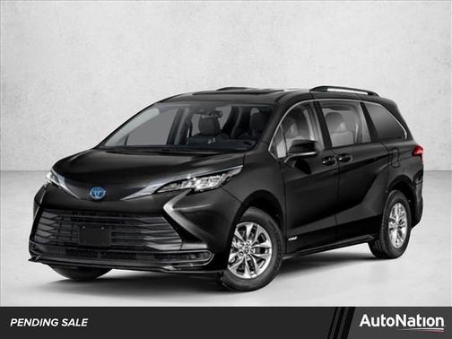 2021 Toyota Sienna XLE 7 Passenger