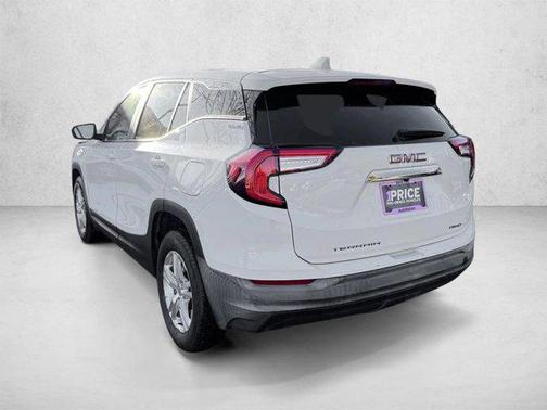 Summit White 2024 GMC Terrain SLE