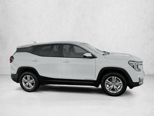 Summit White 2024 GMC Terrain SLE