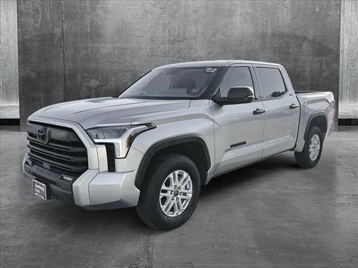 2022 Toyota Tundra SR5
