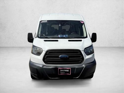 Oxford White 2018 Ford Transit-350 XL