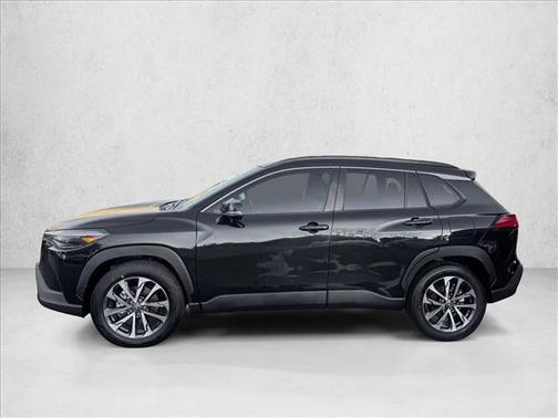 2025 Toyota Corolla Cross XLE