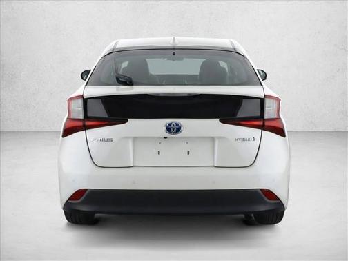 Super White 2020 Toyota Prius LE