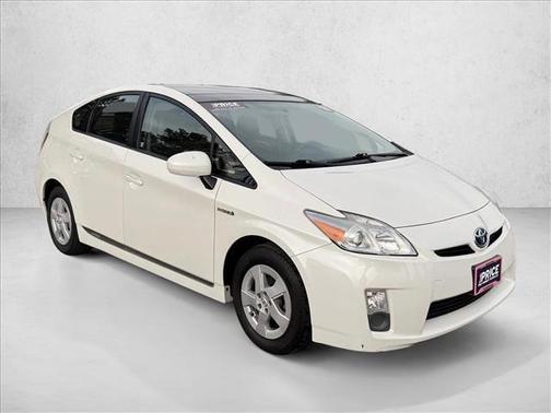 2011 Toyota Prius III