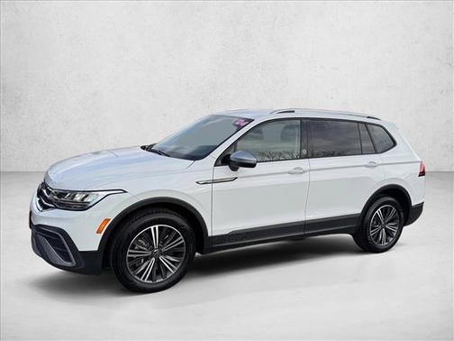 2024 Volkswagen Tiguan 2.0T Wolfsburg Edition