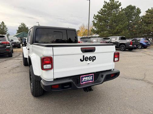 2021 Jeep Gladiator Willys 4x4