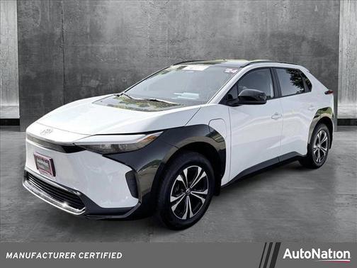 2024 Toyota bZ4X XLE