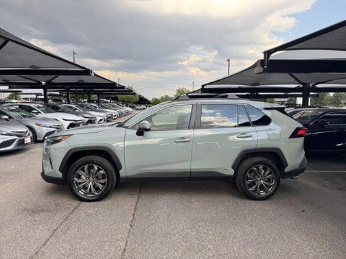2023 Toyota RAV4 Hybrid XLE Premium