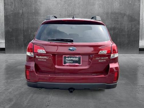 2011 Subaru Outback 3.6 R Limited