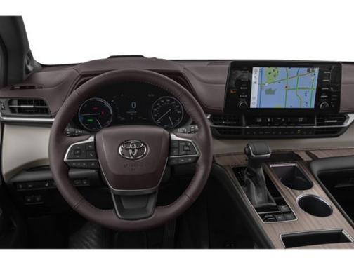 2025 Toyota Sienna Platinum 7 Passenger