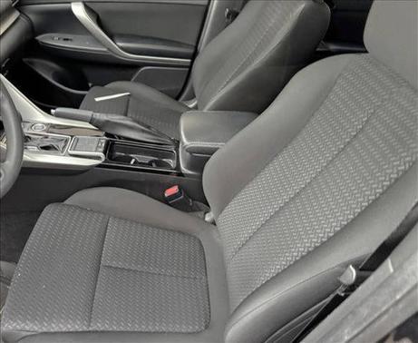 2019 Mitsubishi Eclipse Cross LE