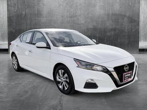 2022 Nissan Altima S FWD