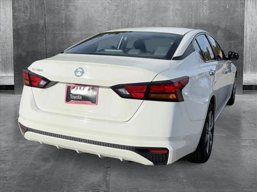 2022 Nissan Altima S FWD