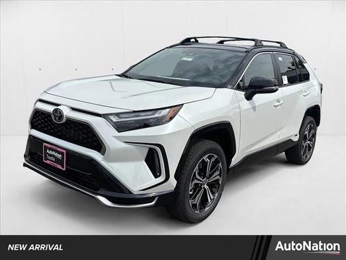 2025 Toyota RAV4 Hybrid SE