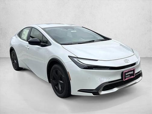 2026 Toyota Prius Plug-In Hybrid SE